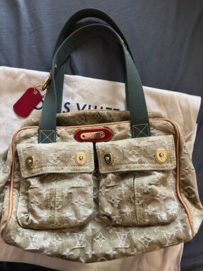 Louis vuitton monogramouflage jasmine bag